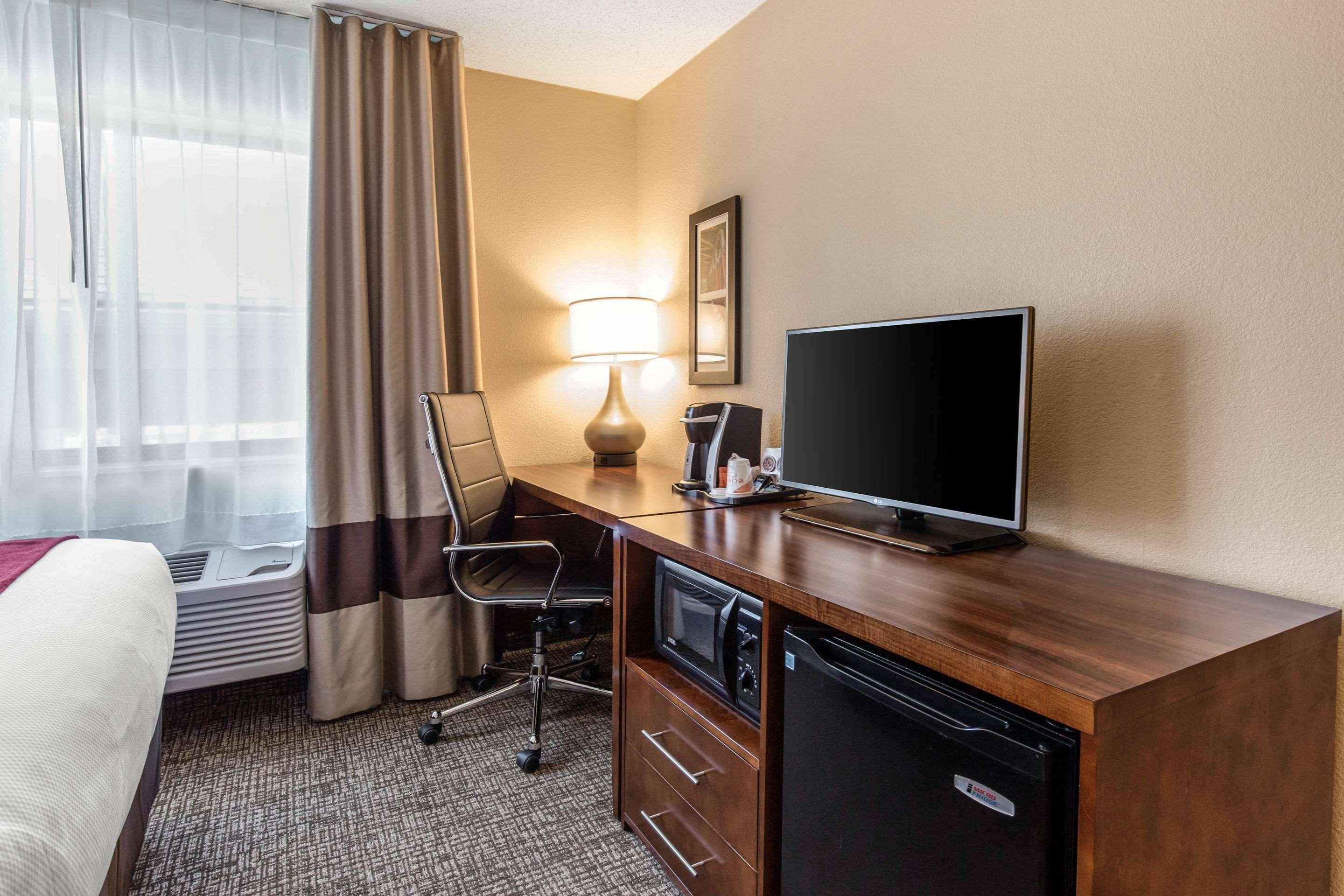 Comfort Inn La Porte Zewnętrze zdjęcie